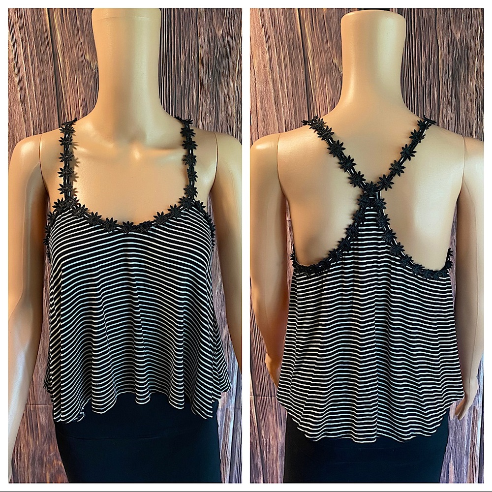 Delia’s size medium black white stripped floral embroidered racerback
